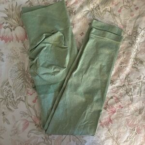 Stylish Sage Green Ribbed Butt Lift Leggings